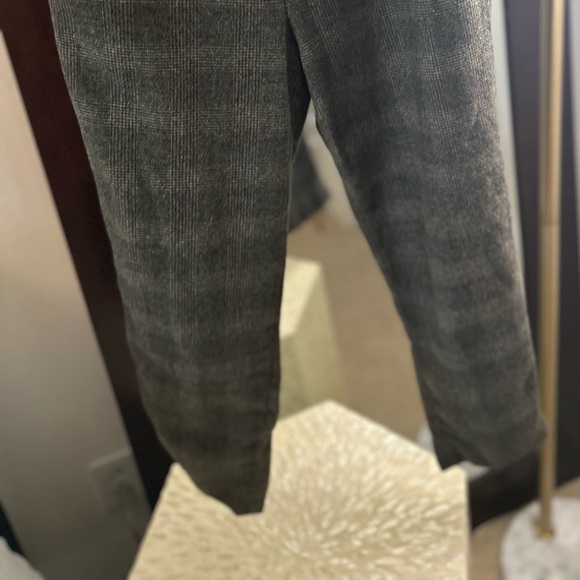 Aritzia Conan Cropped Wool Plaid Trousers - Picture 8 of 10